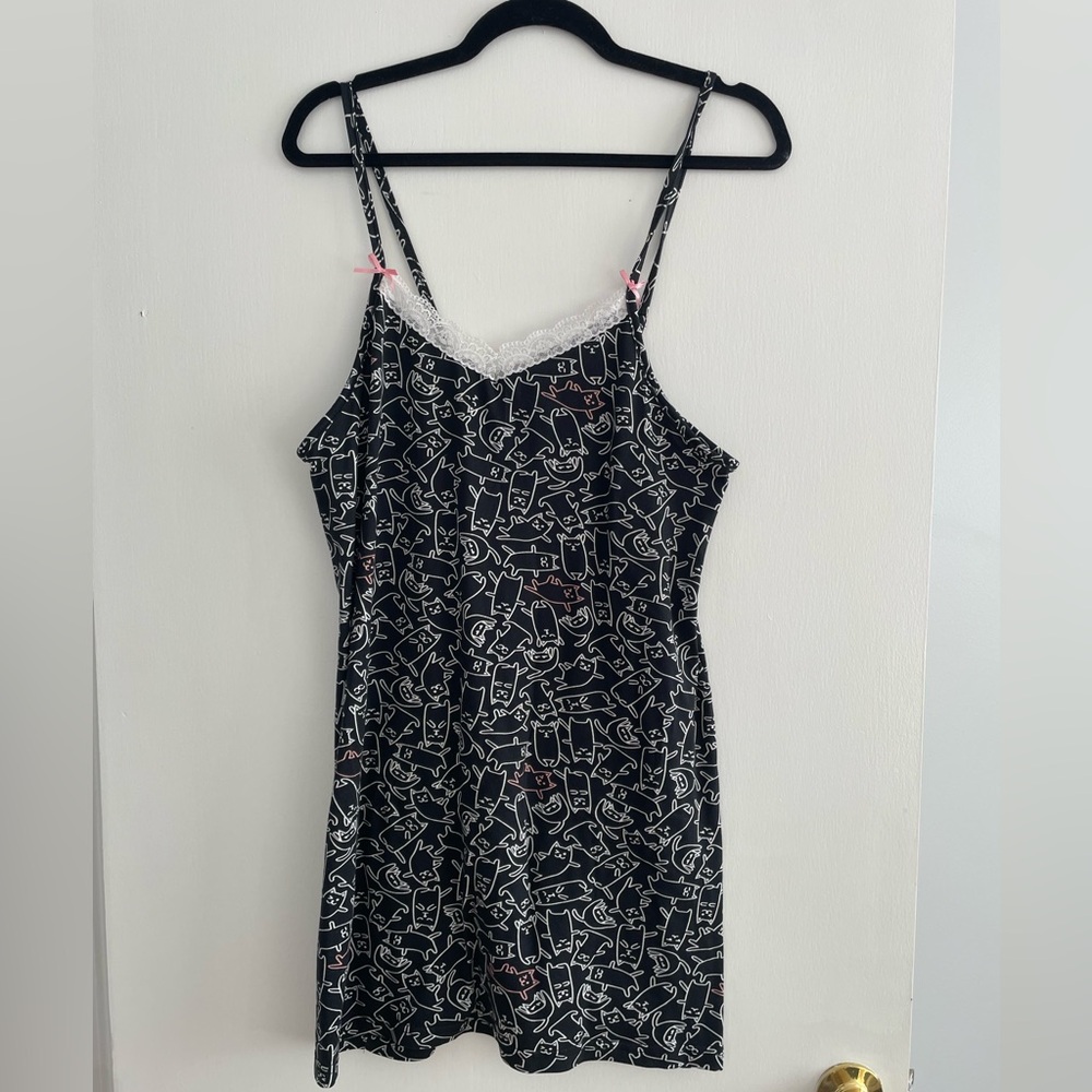 Black Cat Print Top